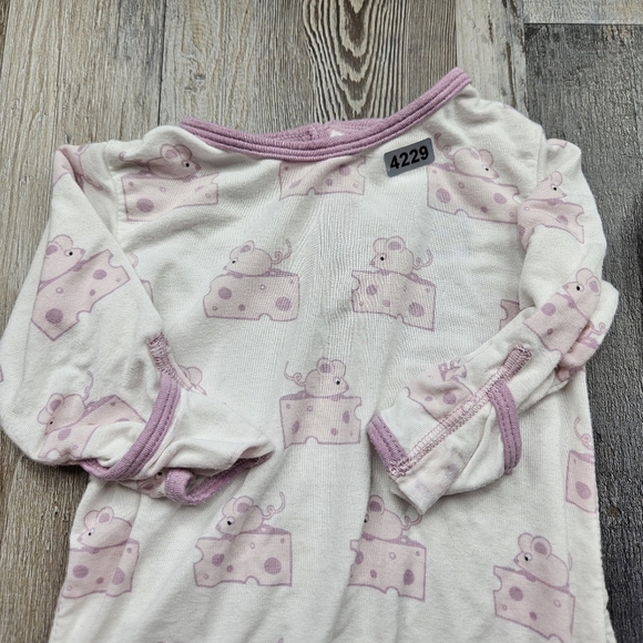 KicKee Pants 0-3 months layette sleeping gowns Bundle of 3 - Picture 2 of 12